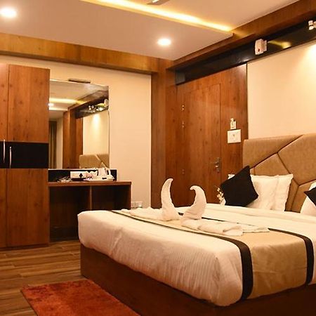 Hotel Royal City Shiliguri Exterior foto