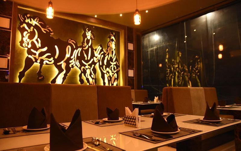 Hotel Royal City Shiliguri Exterior foto