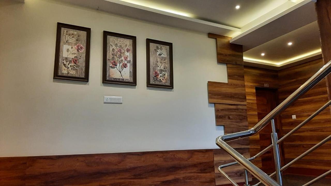 Hotel Royal City Shiliguri Exterior foto