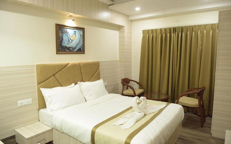 Hotel Royal City Shiliguri Exterior foto