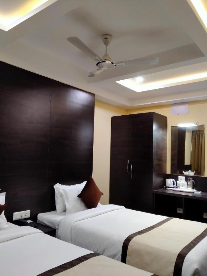 Hotel Royal City Shiliguri Exterior foto
