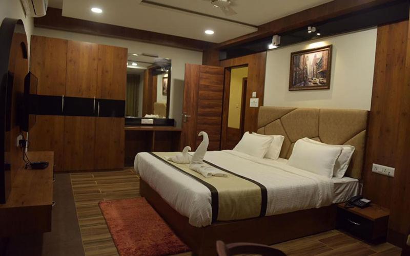 Hotel Royal City Shiliguri Exterior foto