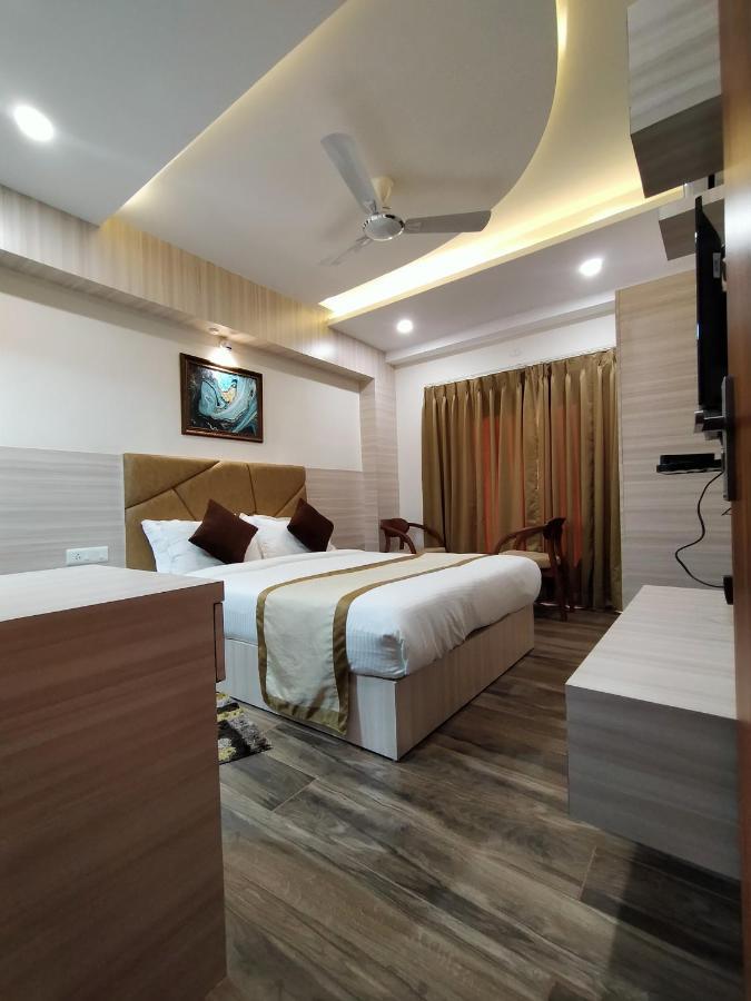 Hotel Royal City Shiliguri Exterior foto