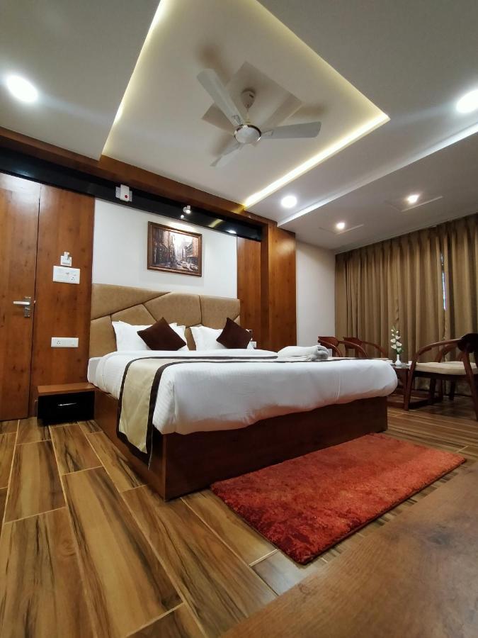 Hotel Royal City Shiliguri Exterior foto