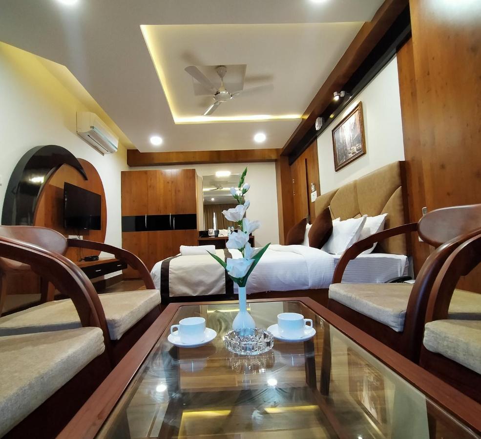 Hotel Royal City Shiliguri Exterior foto